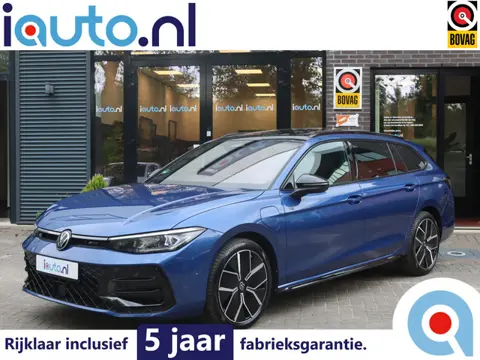 Volkswagen Passat Variant 1.5 eHybrid 272PK R-Line Black Style+ Leder/Pano/IQ.Light/360/Headup/HK/Na