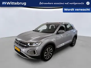 Volkswagen T-Roc 1.0 TSI Style Multimedia / Navigatie / Camera / Extra getint glas / 17"LM velgen / 