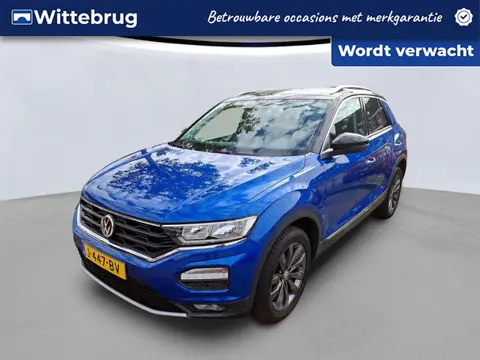 Volkswagen T-Roc 1.0 TSI Style Business Executive multimedia / Navigatie / Camera / Extra getint gla