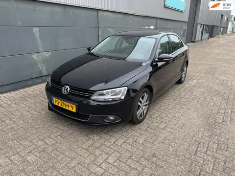 Volkswagen Jetta 1.6 TDI High Executive Line BlueMotion