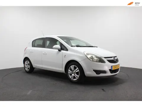 Opel Corsa 1.0-12V '111' Edition | Airco | Groot scherm | Sportvelgen | Zeer goed onderhouden | Trek