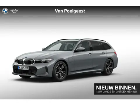 BMW 3 Serie Touring 330e M-Sport / Glazen Panoramadak / Active Cruise Control / Comfort Access / HiF
