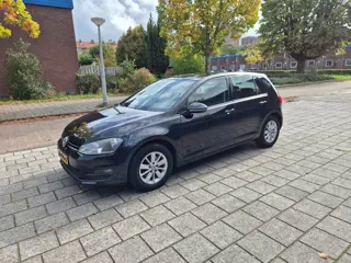 Foto 20 van Volkswagen Golf 1.4 TSI Comfortline 90kw 5D Black Edition