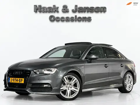 Audi A3 Limousine 1.4 TFSI Ambiente Pro Line - Pano - ACC