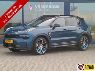 Lynk & Co 01 1.5, Full LED / Elektr. Schuifdak / Camera 360 + Sensoren / Carplay + Android Auto / 20