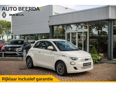 Fiat 500E Automaat 42 kWh | Rijklaar | 16 Inch Lichtmetalen Velgen | Climate Control | Cruise Contro