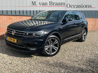Volkswagen Tiguan 1.5 TSI R-Line Paroramdak/Trekhaak/Camera