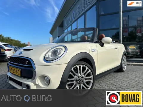Mini Cabrio 2.0 Cooper S Chili Serious Business | Automaat | Leder | Keyless | Navi | Stoelverw | LE