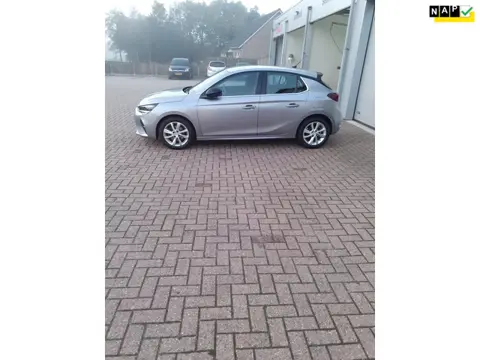 Opel Corsa 1.2 Elegance navi camera dig.cockpit lm velgen keyless