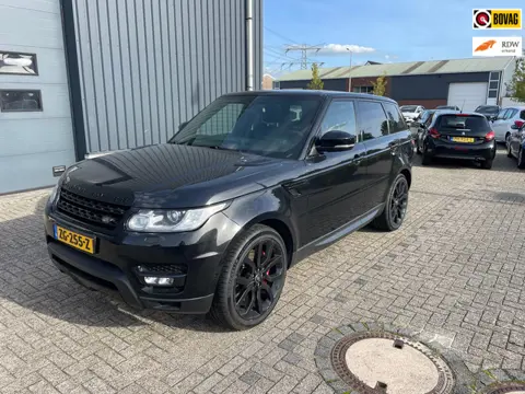 Land Rover Range Rover Sport 3.0 SDV6 HSE Dynamic let op de motor heeft een bij geluid