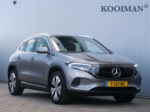 Mercedes-Benz EQA 250 Business Line 67 kWh 190 Pk Automaat Navi / DAB / Camera / Trekhaak / SOH 97,5