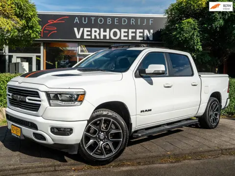 Dodge RAM1500 | FULL OPTION | PILOT ASSIST | PANORAMADAK | 360 PARKEER CAMERA | STOEL / STUUR VERW /