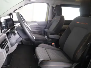 Foto 14 van Volkswagen Transporter 2.0 TDI L2H1 30 PanAmericana DC Luxe Dubbel Cabine | Stylingpakket | Trekhaak