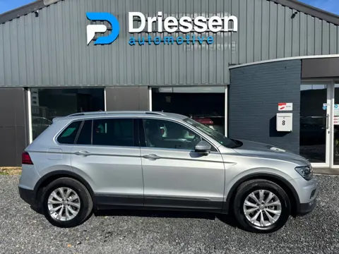 Volkswagen Tiguan 1.5 TSI Comfortline Business | Navi | Clima | APK 11-2027