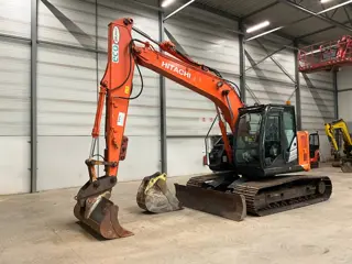 Hitachi ZX 135 US 5-B (bj 2014)