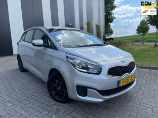 Kia Carens 1.6 GDi ComfortLine 7 Persoons-Clima-Camera-Led-Navi-Lmv