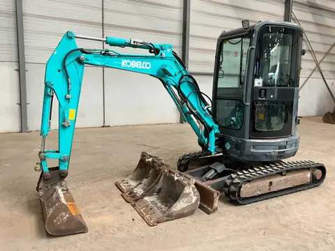 Kobelco SK 27 SR-5 (bj 2015)