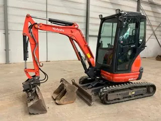 Kubota U 20-3 (bj 2015)