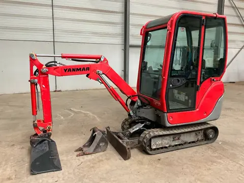 Yanmar SV 16 (bj 2015)