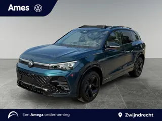 Volkswagen Tiguan 1.5 272pk eHybrid R-Line Edition Black Style Pakket | Panoramadak | Lederen bekled