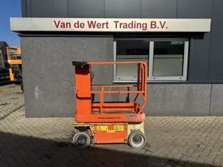 JLG 1230 ES Mast hoogwerker / Vertical Lift 5.44M Werkhoogte elektrisch 2011