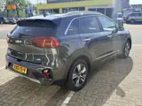 Foto 23 van Kia Niro 1.6 GDi PHEV DynamicPlusLine | Trekhaak | Keyless | Adapt. Cruise | Apple/Android | Stuur e