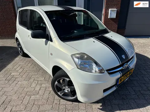 Subaru Justy 1.0 Black & White / Airco / 5DRS / LM