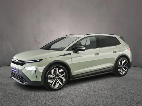 Skoda Elroq 85 Sportline 286pk Automaat Trekhaak, Adaptive cruise control, LED koplampen, Navigatie,
