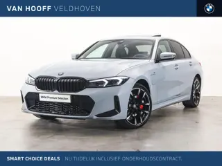 BMW 3 Serie 330e M Sport Automaat / Schuif-kanteldak / Trekhaak / Sportstoelen / Achteruitrijcamera 