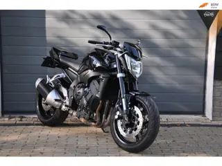 Yamaha FZ1-N Strakke en nette motor