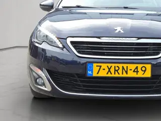 Foto 18 van Peugeot 308 1.2 e-THP Blue Lease Premium
