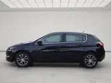 Foto 25 van Peugeot 308 1.2 e-THP Blue Lease Premium