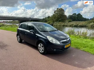 Opel Corsa 1.2-16V Business