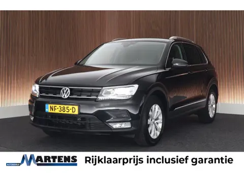 Volkswagen Tiguan 1.4 TSI 125pk Connected Series Trekhaak Camera Navigatie