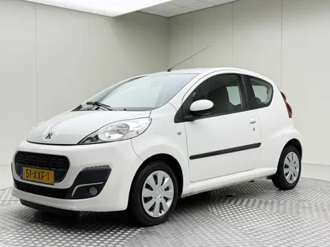 Peugeot 107 1.0 Active | Airco | Pdc achter | 2x elektr. ramen | Centrale deurvergrendeling | Radio 