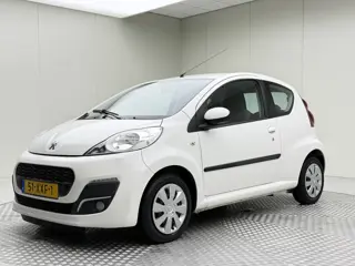 Peugeot 107 1.0 Active | Airco | Pdc achter | 2x elektr. ramen | Centrale deurvergrendeling | Radio 