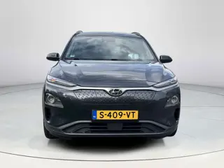 Foto 14 van Hyundai Kona EV Premium 64 kWh | Rijklaarprijs! | 3 jaar garantie | Meest luxe uitvoering |