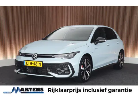 Volkswagen Golf 1.5 eHybrid GTE 272pk Black Style DCC Trekhaak Camera Stoelverwarming HUD Keyless Na
