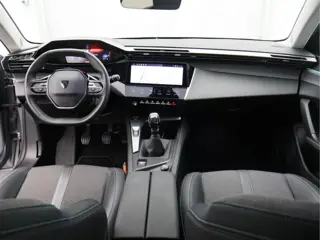 Foto 12 van Peugeot 308 SW 1.2 PureTech Allure Pack Business/ zeer mooi!