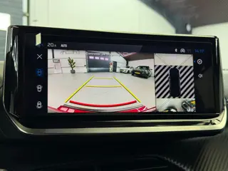 Foto 19 van Peugeot 2008 1.2 Hybrid 145 GT CarPlay 360° Camera