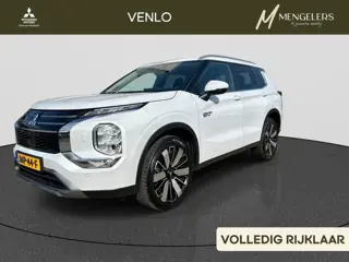 Mitsubishi Outlander 2.4 PHEV First Edition | Rijklaar | All Season Banden | Navigatie | 360 Camera 