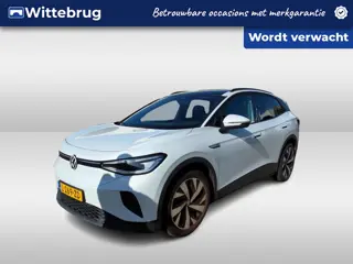 Volkswagen ID.4 Family 77 kWh / SOH 91%/ AUTOMAAT/ 204 PK/ PANO/ PARK.SENSOR.V+A/ CAMERA/ STOELVERWA