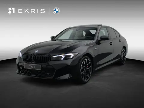 BMW 3-serie 330e M Sportpakket Pro | Comfort Pack | Innovation Pack | Harman Kardon