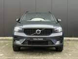 Foto 30 van Volvo XC40 2.0 B4 Plus Dark / Stuur- Stoelverwarming / Trekhaak / Harman Kardon / All-Season banden