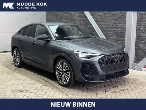 Audi Q5 S edition Competition Quattro | Passenger Display | B&O | Luchtvering | Panoramadak | Trekha