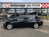 Foto 24 van Peugeot 308 SW 1.2 PureTech Blue Lease Executive PANO-TREKHAAK-CLIMA-LED