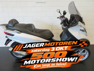 Piaggio MP3 500 LT MP3 AUTORIJBEWIJS TOP!! (bj 2018)