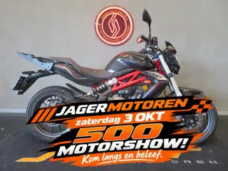 Benelli BN 302 BN302 NIEUWSTAAT!! (bj 2019)