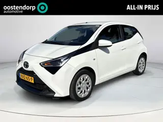 Toyota Aygo 1.0 VVT-i x-play **AUTOMAAT/ APPLE CARPLAY/ PARKEERCAMERA**