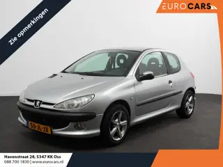 Peugeot 206 1.4 XS Premium Elektrische ramen Lichtmetalen velgen 3DRS Radio Handel/ Export!